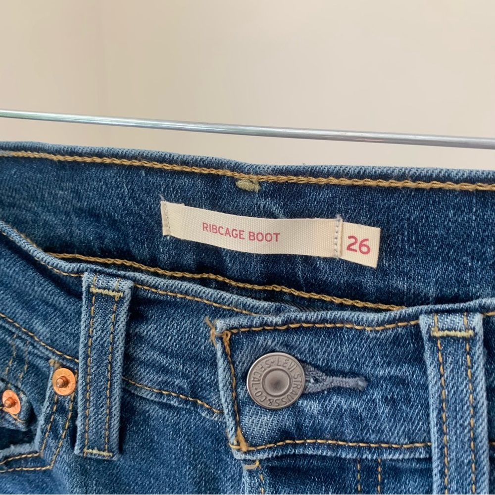 Levis Ribcage Bootcut Jeans - Picture 4 of 4